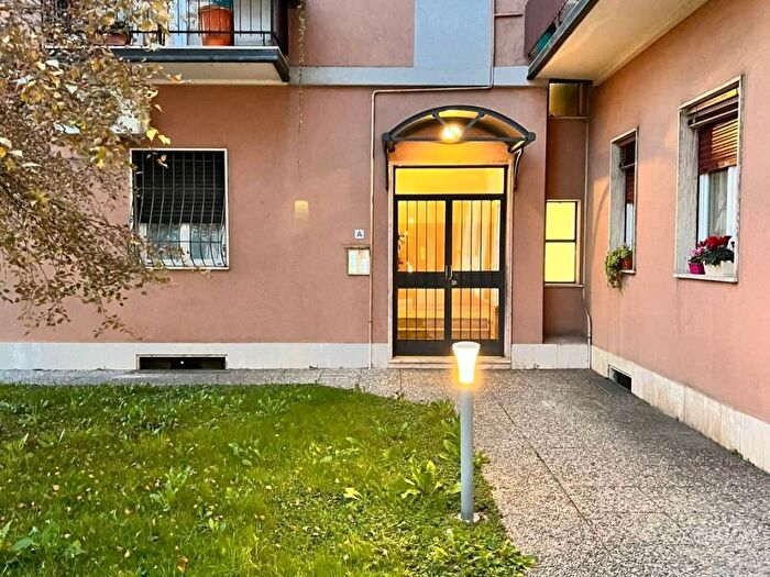 Appartamento trilocale in affitto in Villaggio Ferrari Duca degli Abruzzi, Brescia