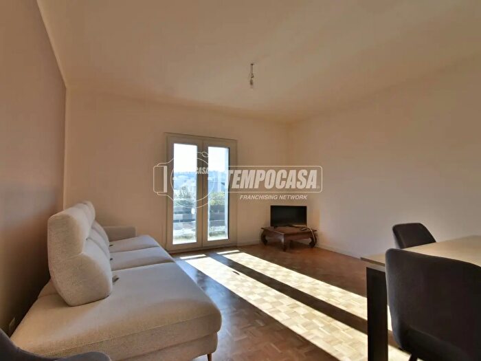 Appartamento con 5 locali in vendita in Tolentino