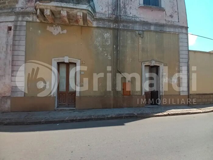 Casa quadrilocale in vendita in Via Fabio Pittore, Ugento