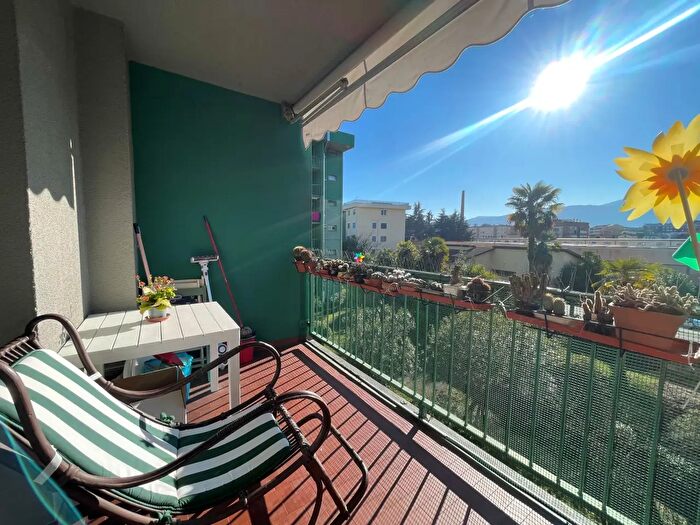 Appartamento trilocale in vendita in Via alle Fabbriche, Verbania