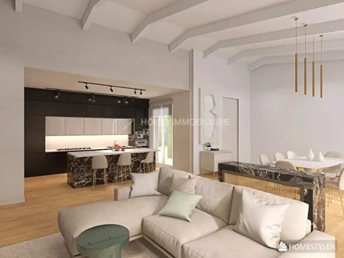 Casa con 5 locali in vendita in Noceto