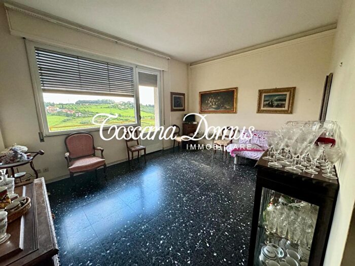 Appartamento quadrilocale in vendita in Camillo Benso di Cavour, Siena