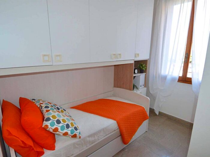 Appartamento quadrilocale in affitto in Via Emilia Est, Sant'Agnese Università, Modena