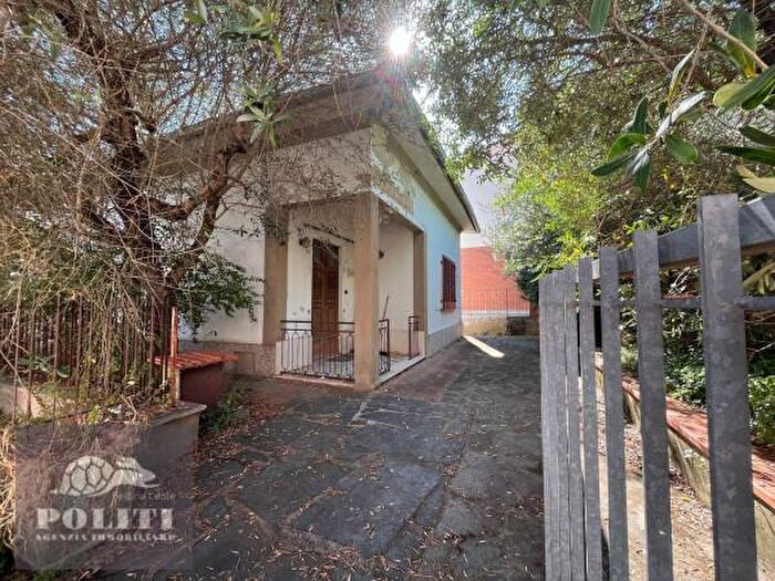 Casa con 5 locali in vendita in Via Tosco Romagnola Ovest, San Miniato