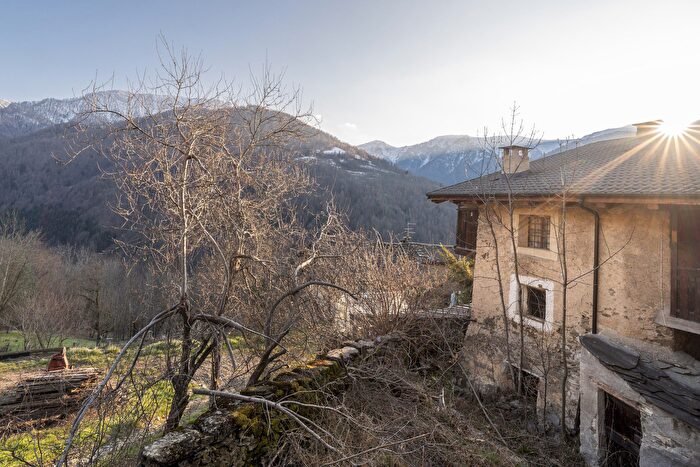 Casa trilocale in vendita in Borgata Paschero, Celle Di Macra