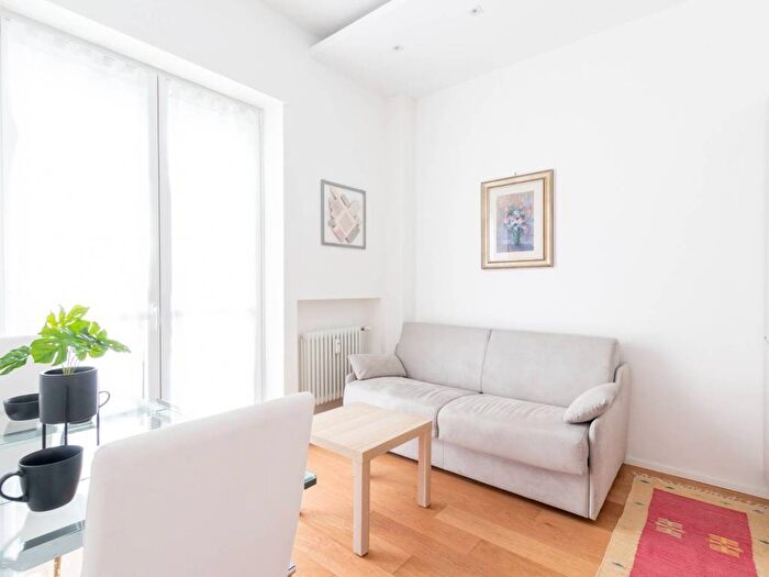 Appartamento bilocale in affitto in Via Francesco Ferrucci, Sempione, Milano