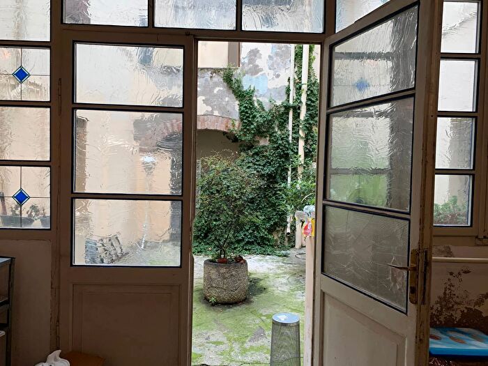Casa con 8 locali in vendita in Mantova