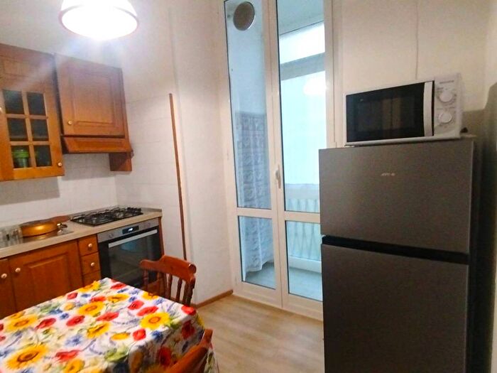 Appartamento trilocale in vendita in Oltreletimbro Santa Rita, Savona