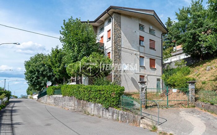 Appartamento trilocale in vendita in Via Verde Valle, Zocca