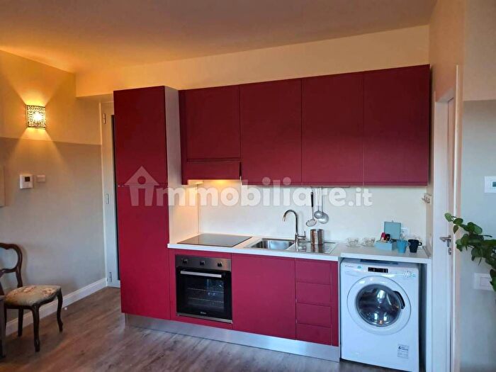 Appartamento bilocale in affitto in Via Pastrengo, Como Sole, Como