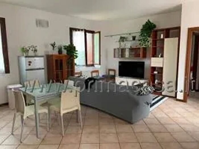 Appartamento bilocale in affitto in Piazza del Mandamento, Cologna Veneta