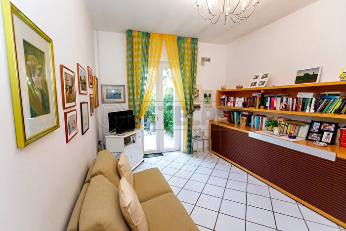 Casa con 5 locali in vendita in Via Angelo Antonio Fumarola, Nardo