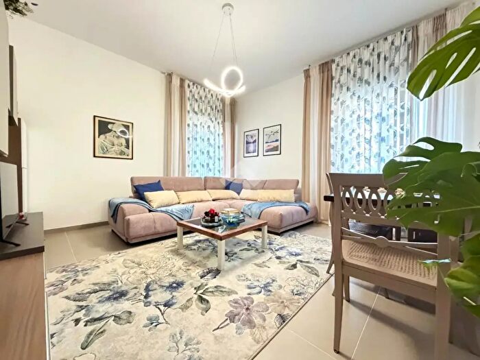 Appartamento trilocale in vendita in Via Lago Gerundo, Cremona