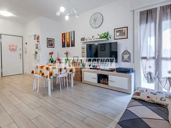 Appartamento bilocale in vendita in Via Vittorio Veneto, Bresso