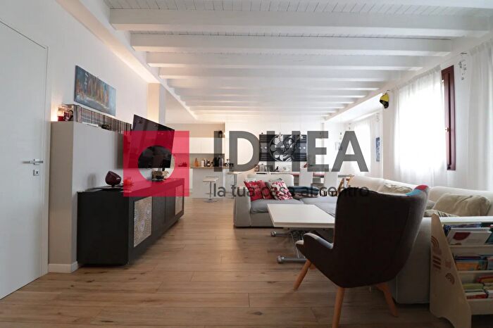 Appartamento quadrilocale in vendita in Strada dei Vegri, Spresiano