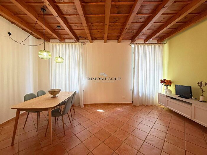 Appartamento trilocale in affitto in Via Settembre, Abbiategrasso