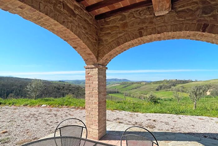 Casa in vendita in Montalcino