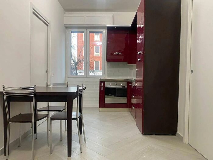 Appartamento bilocale in affitto in Via Angelo Inganni Milano, Milano