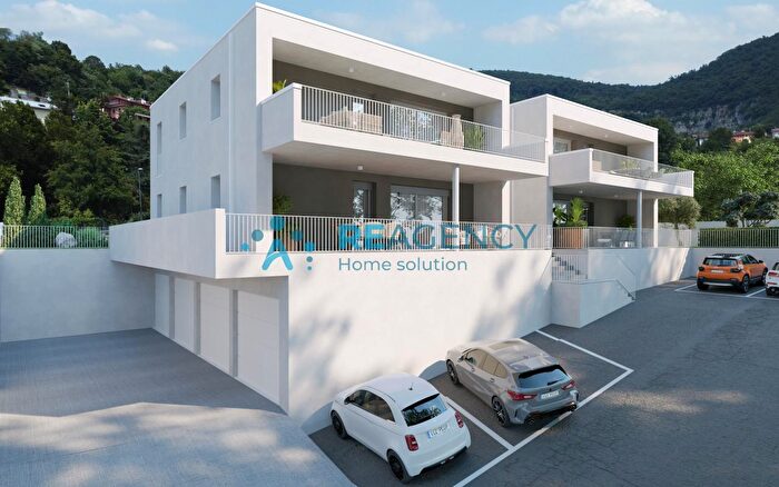 Appartamento quadrilocale in vendita in Via Miniera, Cornedo Vicentino