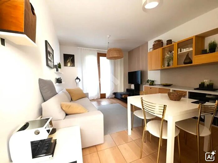 Appartamento bilocale in vendita in Via Don Sante Brusa, Volpago Del Montello