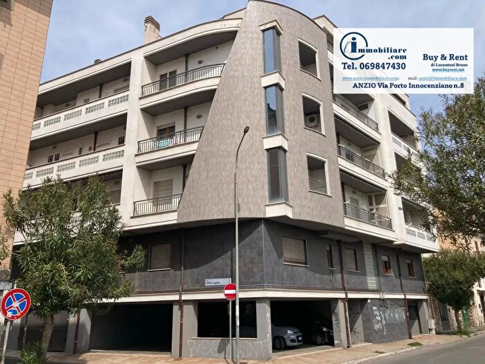 Appartamento bilocale in vendita in Via Santa Maria, Nettuno