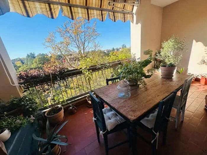 Appartamento quadrilocale in vendita in Via Pier Giacinto Terrachini, Reggio Emilia