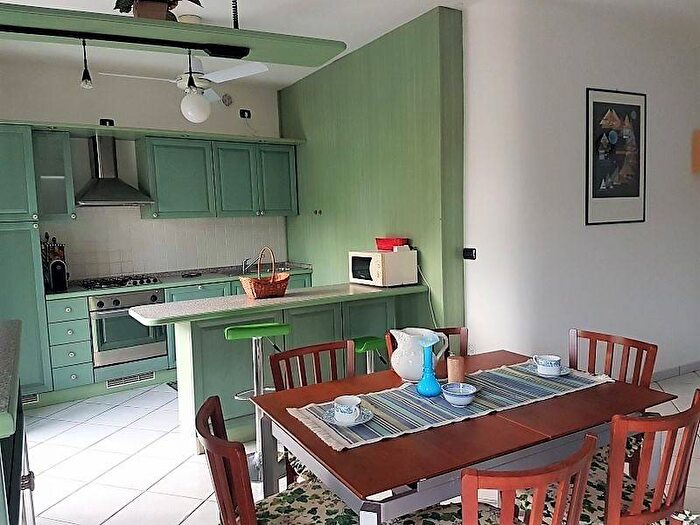 Appartamento trilocale in affitto in via Leonardo da Vinci, Via Roma Borgo Barusso, Alassio