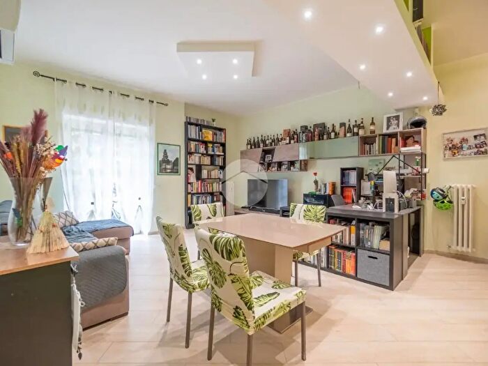 Appartamento trilocale in vendita in Via Ottorino Gentiloni, Roma