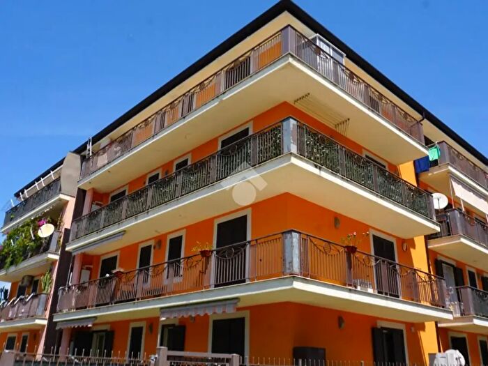 Appartamento trilocale in vendita in Viale della Liberta, Montecorvino Pugliano