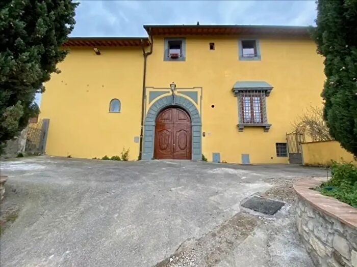 Appartamento con 5 locali in affitto in Bagno A Ripoli