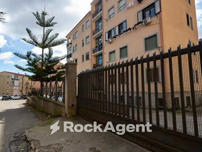 Appartamento bilocale in vendita in Via Lorenzo Cardone, Catanzaro