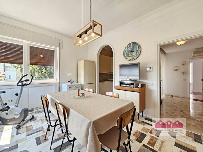 Appartamento quadrilocale in affitto in Via Orazio Marinali, Vicenza