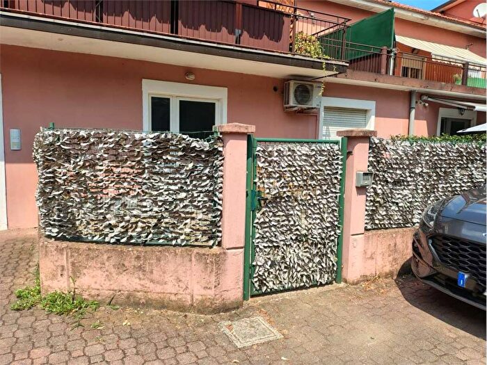 Appartamento bilocale in affitto in Via per Alzate, Fecchio, Cantù
