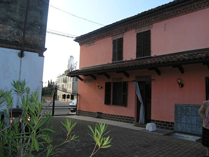 Appartamento trilocale in affitto in Via S Defendente Castiglione AT Italia, Castiglione, Asti