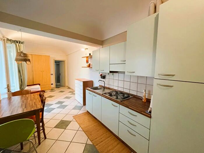 Appartamento monolocale in affitto in Via Leardi, Casale Monferrato