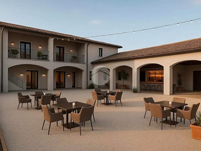 Casa quadrilocale in vendita in Via Moie, Rodengo Saiano