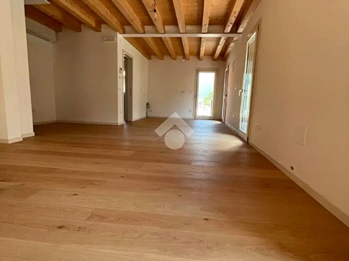 Casa trilocale in affitto in Bassano Del Grappa