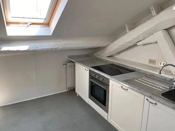 Casa bilocale in affitto in Via Principe Amedeo Milano, Milano