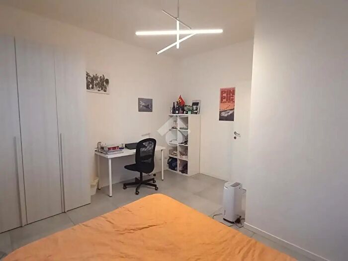Appartamento quadrilocale in vendita in Via Campi, Modena