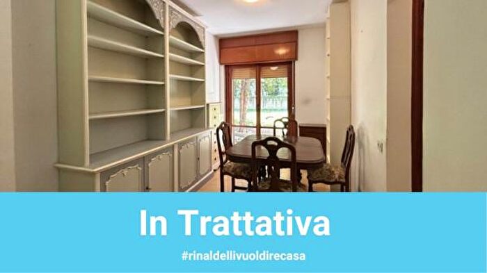 Appartamento con 5 locali in vendita in Via Tina Maria Lorenzoni, Macerata