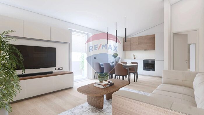 Appartamento quadrilocale in vendita in Via Torino, Legnano