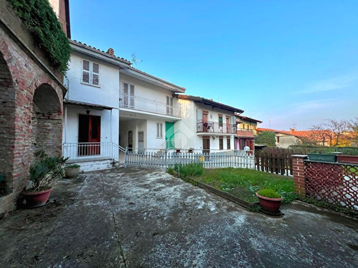 Casa trilocale in vendita in Via Piave, Villa San Secondo