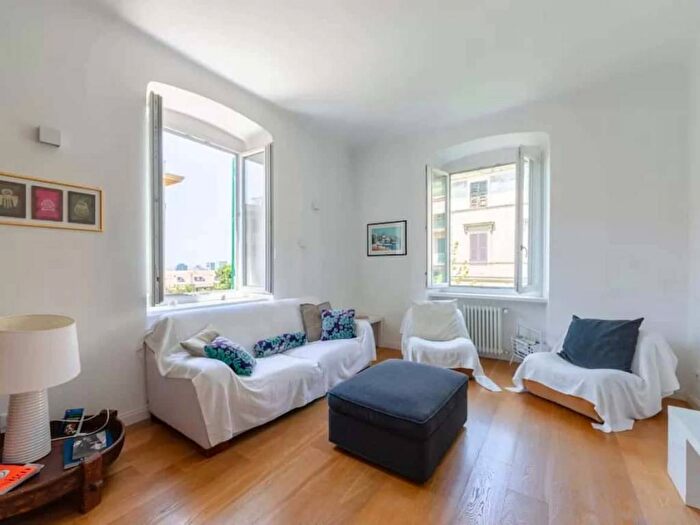 Appartamento quadrilocale in affitto in Via di Montegalletto, Principe, Genova