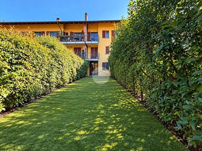 Appartamento bilocale in vendita in Via Paolo Giovanni Paolo II, San Giuliano Milanese