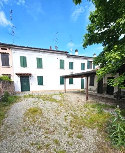 Casa con 6 locali in vendita in Via Luigi Gonzaga a, Guastalla