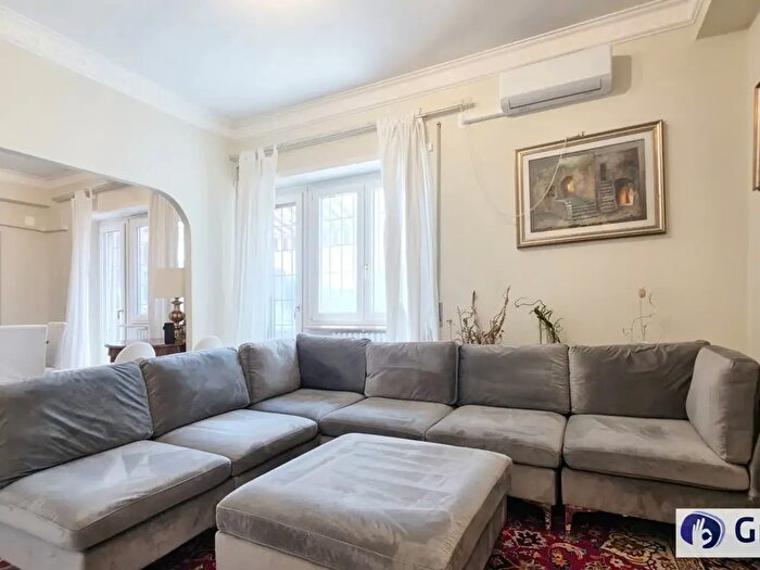 Appartamento quadrilocale in vendita in Viale dell'Oceano Atlantico, Roma