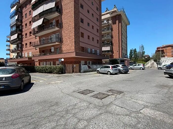 Appartamento quadrilocale in vendita in Via Palo Laziale, Ladispoli