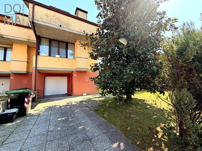 Casa con 5 locali in vendita in Mesola
