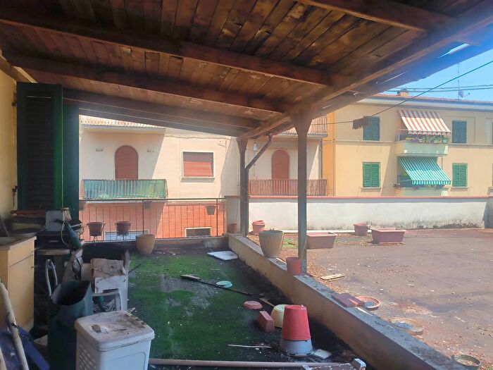 Casa con 10 locali in vendita in Piazza della Libertà, Certaldo