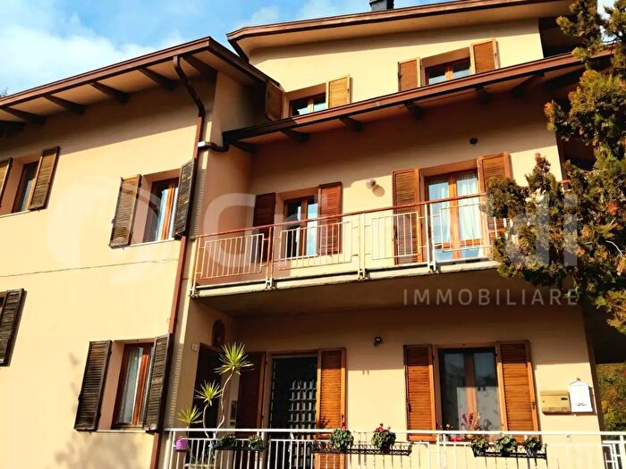 Appartamento quadrilocale in affitto in Via del Risorgimento, Valfabbrica